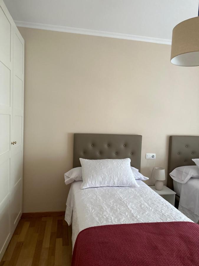 Apartamento Carlos III Ribadeo Bagian luar foto